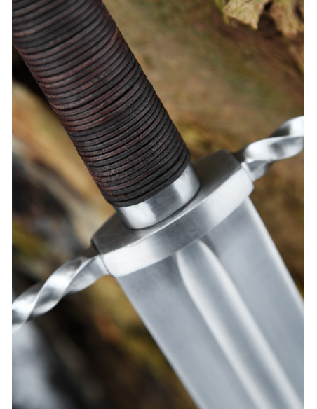 Espada Bastarda con vaina, funcional