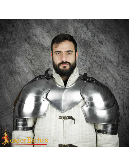 Mitteltales für Cosplay und Nachstellung