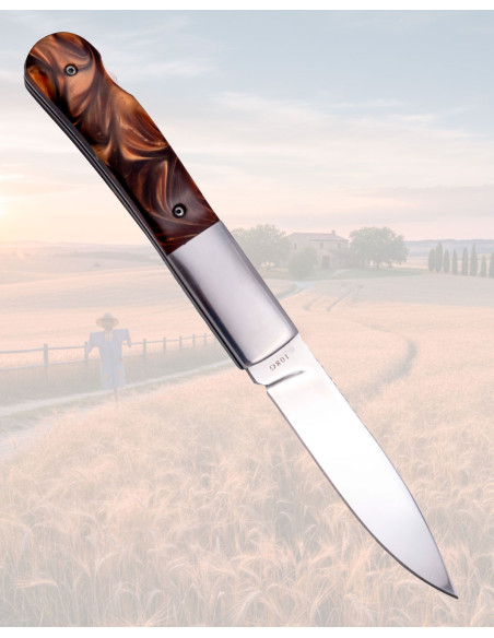 Tramuntana kniv med spejlfinish i rav...