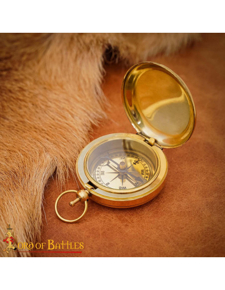 Middeleeuwse messingle pocketcompas...