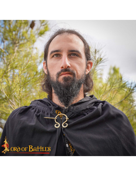 Cierre vikingo de capa en latón...