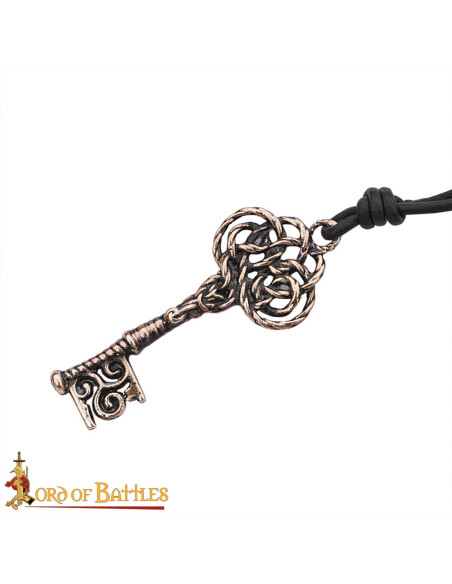 Colgante medieval en bronce fundido,...