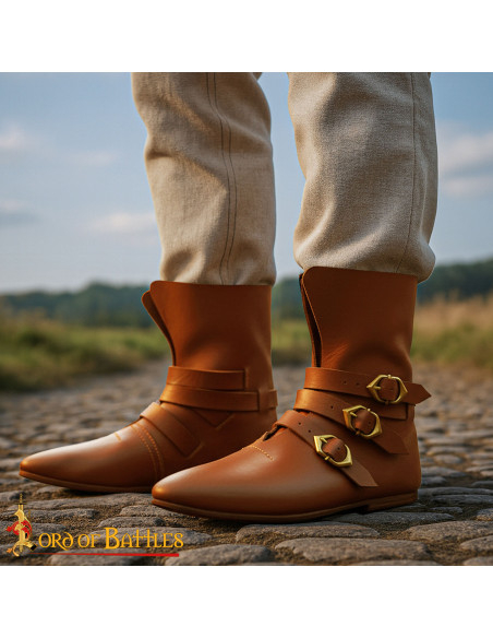 Middeleeuwse brown leren laarzen uit...