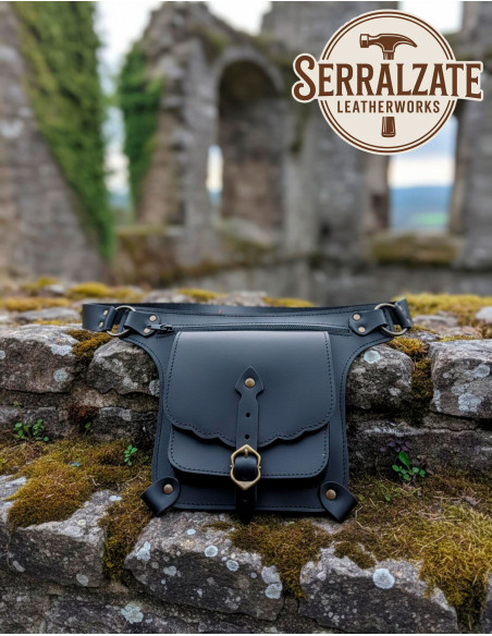 Bolso medieval piel alta calidad...