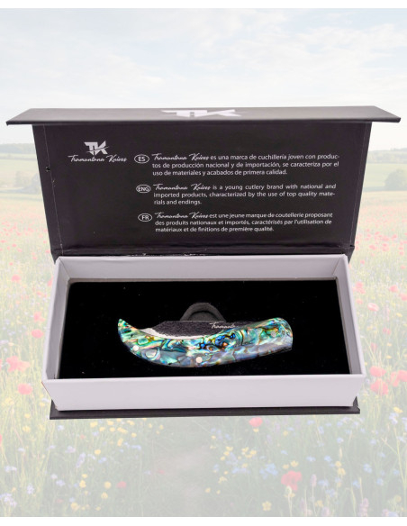 Rustik kniv fra Tramuntana Knives med...