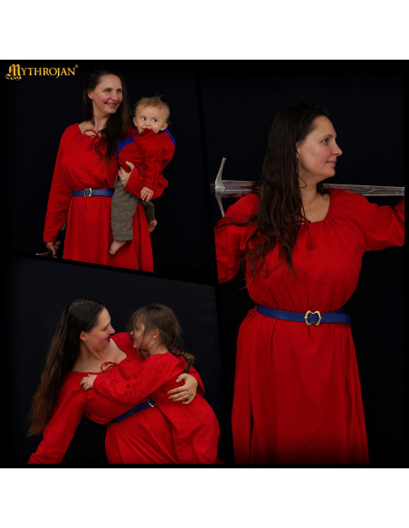 Langes mittelalterliches Kleid aus...