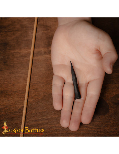 Bodkin-type spids af smedet jern