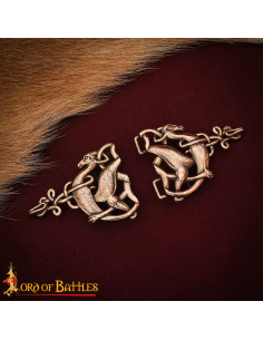 Keltischer Cloak-Clasp mit Rehen, patiniertes Bronze 2