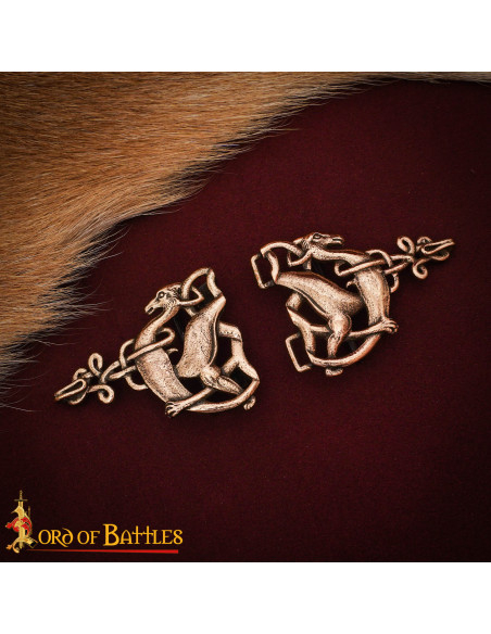 Keltischer Cloak-Clasp mit Rehen,...