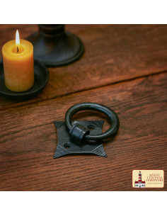 Tirador medieval en hierro fundido para armarios y cajones 2