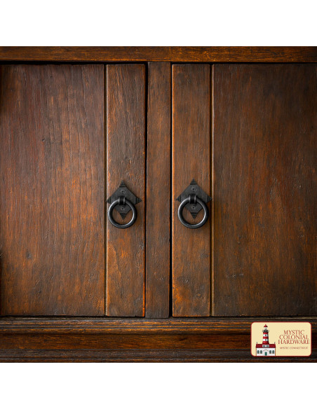 Tirador medieval en hierro fundido...