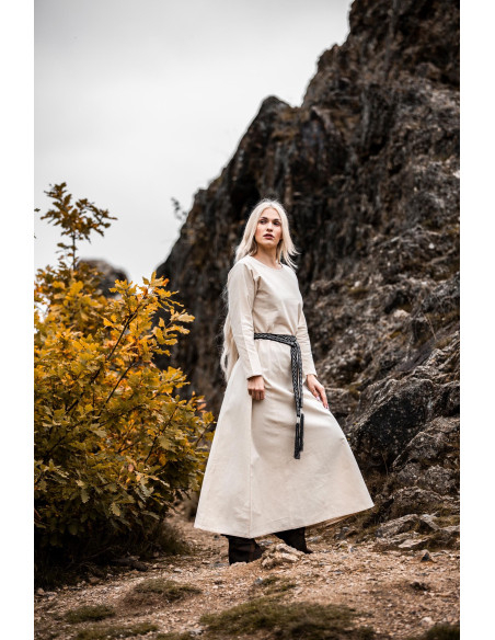 Mittelalterliches Kleid Modell...