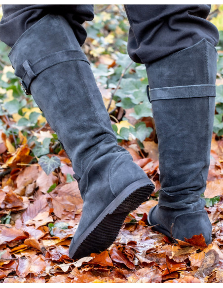 Medievale Stiefel mit Schnürung...