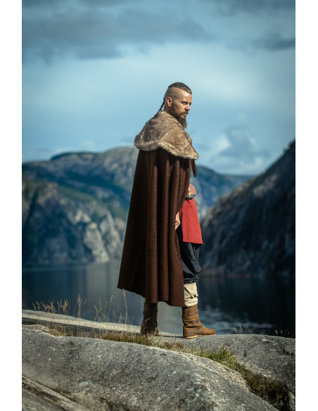 Unisex Viking Cape Model Janne, Bruin