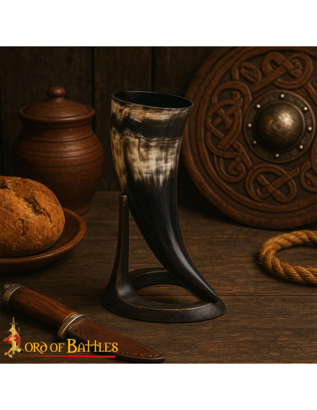 Naturlig vikinge drikkhorn med...