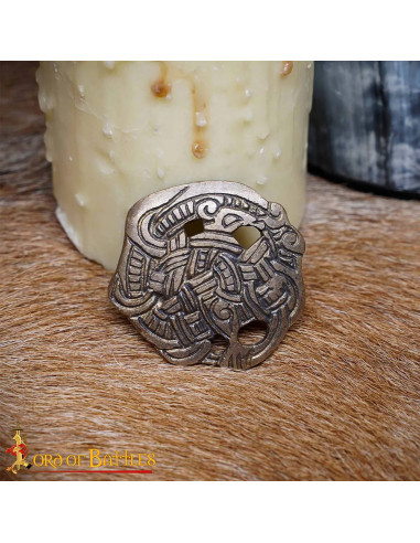Decoración vikinga para cinturón en latón acabado antiguo