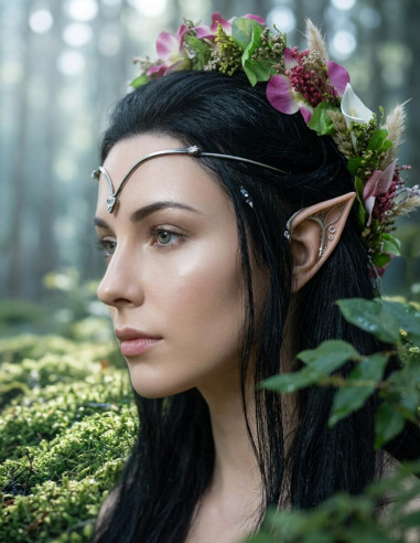 Tiara mit Kristallperlen