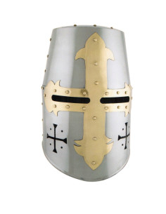 Casco templario con cruz frontal y lateral