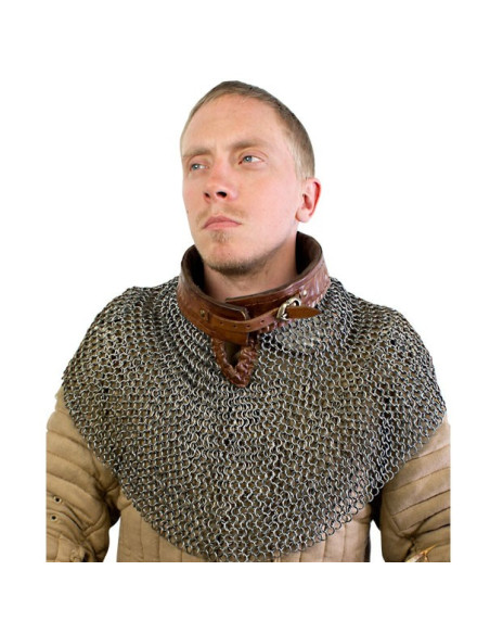 Gola, manto de obispo