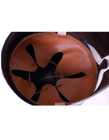 Italienischer korinthischer Helm