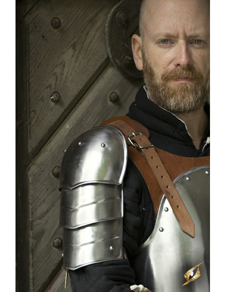 middelalderlige skulderpuder