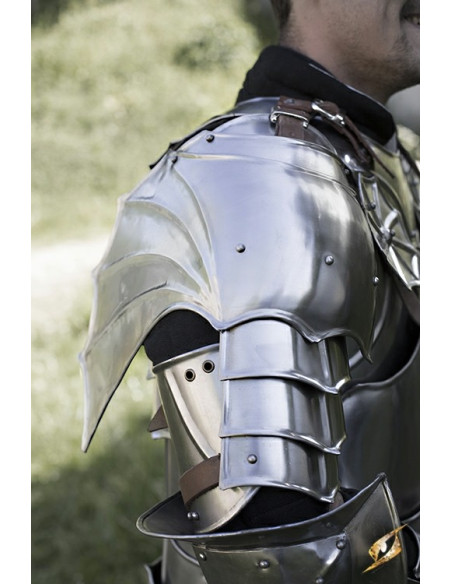 Gotische schoudervullingen en Gorget