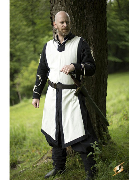Túnica medieval sin mangas
