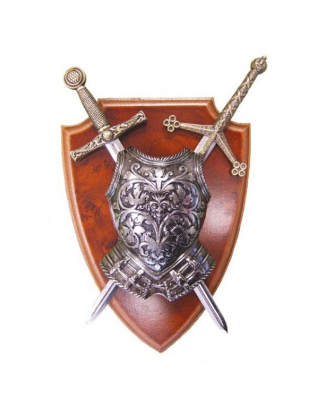 Panoplia con coraza y 2 espadas