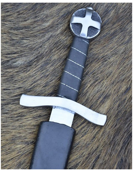 Kreuzritterdolch mit Scheide