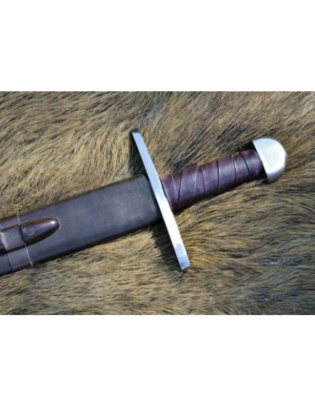 Normannisches Schwert mit Scheide