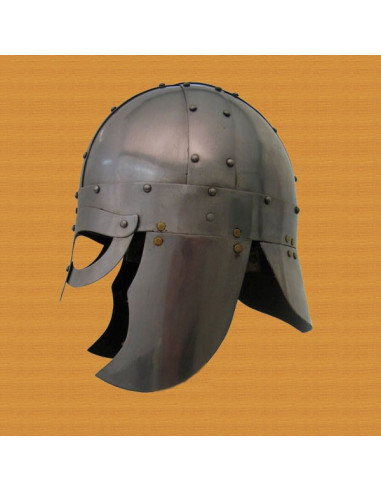 Vikinghelm met masker en bescherming