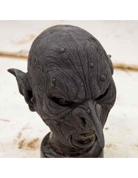 Unbemalte bösartige Goblin-Maske (57–59 cm). Unbemalte bösartige Goblin-Maske (57–59 cm).