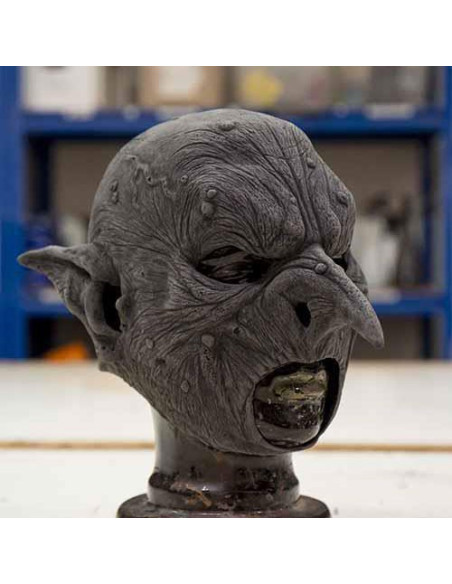 Unbemalte bösartige Goblin-Maske (57–59 cm). Unbemalte bösartige Goblin-Maske (57–59 cm).