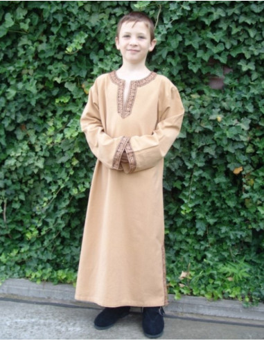 Traje-túnica medieval para niño