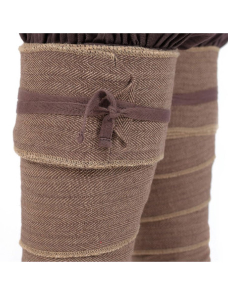 Mittelalterliche Rippensocken mit Spickendesign