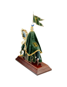 Pferderüstung Drachenhelm mit Umhang 2