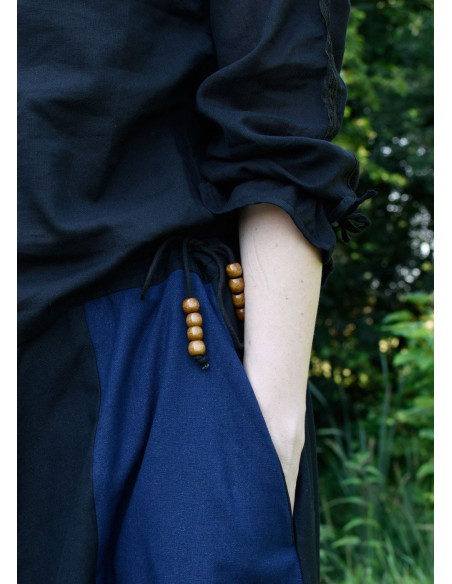 Lang blå-sort middelalderskørt