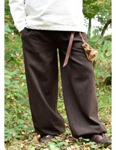 Pantalones medievales anchos, Hermann 2