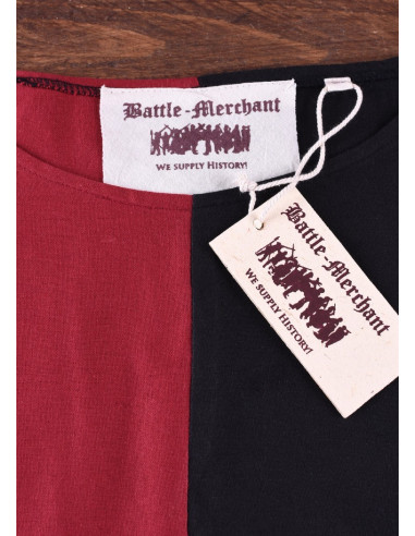 Rood-zwart tweedelig middeleeuws overkleed