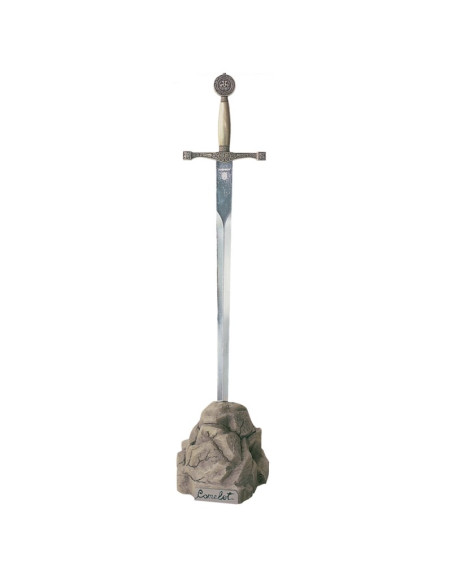 Offene Karten Excalibur im Felsen