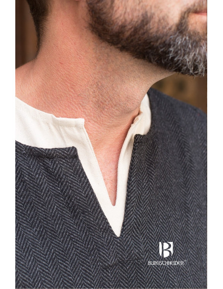 Túnica corta Tyr, negro-gris