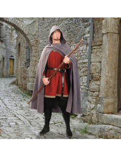 Capa medieval con capucha