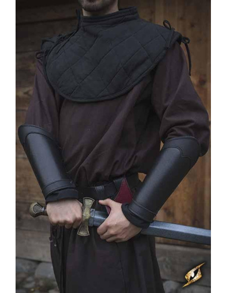 Warrior's Black Bracers