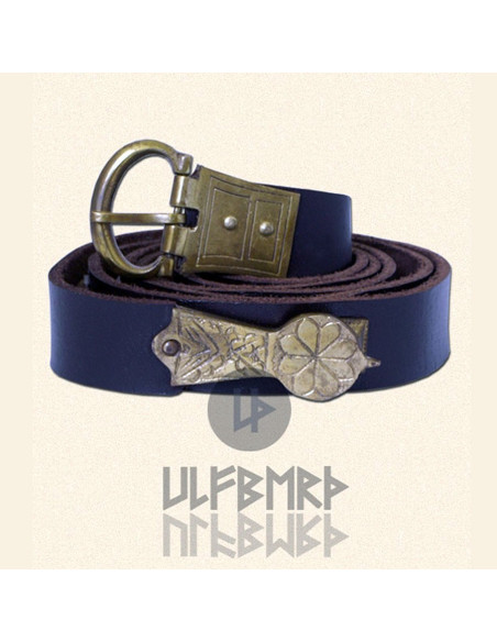 Mittelalterlicher verzierter Ledergürtel