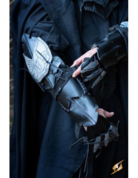 Assassin klo armbånd, højre arm (1...