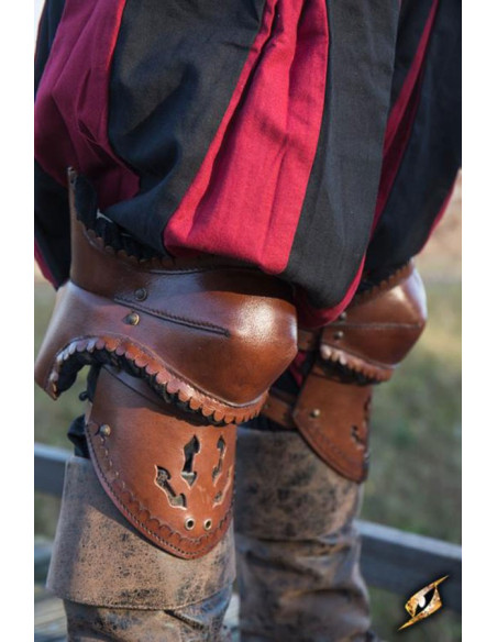 Middelalderlige ædle knæbeskyttere