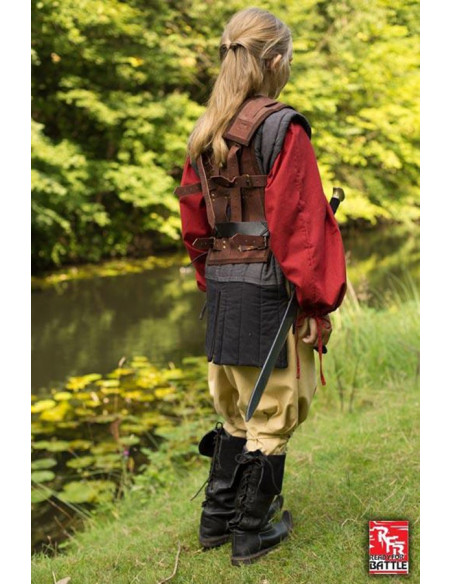 Middelalderlig krigerrustning, læder