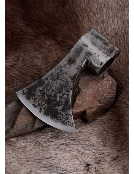 Handgesmede Vikingbijlkop