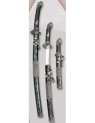 sort slange katana