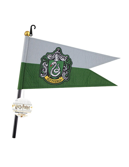 Banderín de la Casa Slytherin, Harry... Banderín de la Casa Slytherin, Harry...